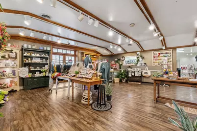 1126 E State Street, Sycamore, IL 60178 - Photo 31