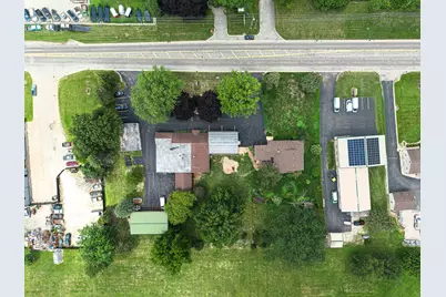 1126 E State Street, Sycamore, IL 60178 - Photo 5