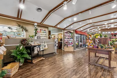 1126 E State Street, Sycamore, IL 60178 - Photo 27