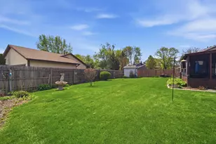 2S631 Angeline Ct, Warrenville, IL 60555 - Photo 21