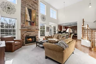 865 Sterling Heights Dr, Antioch, IL 60002 - Photo 5