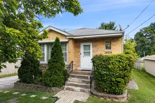 14839 Lawndale Ave, Midlothian, IL 60445 - Photo 1