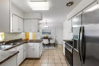 14839 Lawndale Avenue, Midlothian, IL 60445 - Photo 11