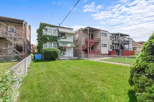 7208 S Calumet Ave, Chicago, IL 60619 - Photo 3