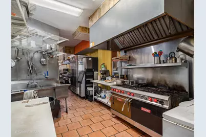 1517 W Taylor Street, Chicago, IL 60607 - Photo 5