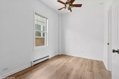 5104 N Austin Avenue #1, Chicago, IL 60630 - Photo 9