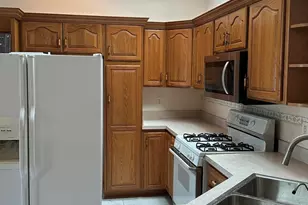 451 Turner Rd, Aurora, IL 60505 - Photo 3