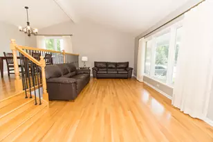 1107 W White Oak St, Arlington Heights, IL 60005 - Photo 5