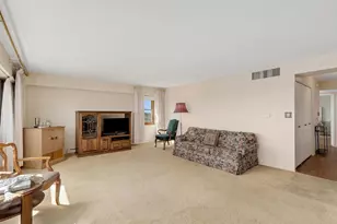 141 N La Grange Rd, La Grange, IL 60525 - Photo 9