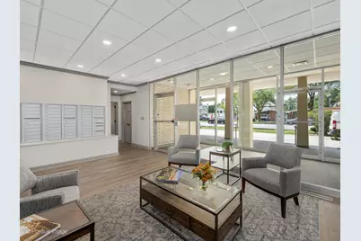 141 N La Grange Road #905, La Grange, IL 60525 - Photo 5