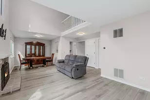 1848 Princeton Ct, Gurnee, IL 60031 - Photo 9