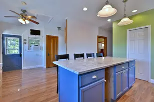 245 S Addison St, Bensenville, IL 60106 - Photo 11