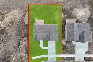 8241 Dylan Dr, Merrillville, IN 46410 - Photo 29