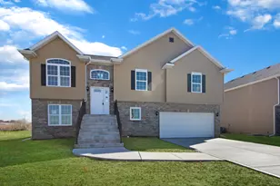 8241 Dylan Dr, Merrillville, IN 46410 - Photo 1