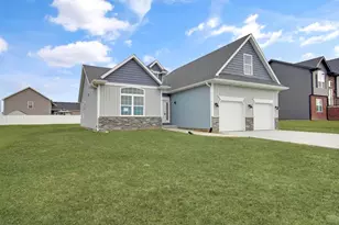 8309 Dylan Dr, Merrillville, IN 46410 - Photo 3