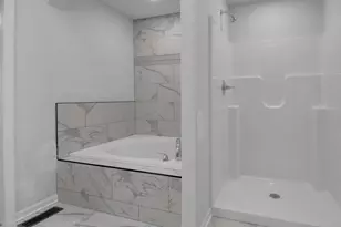 3008 W 82nd Pl, Merrillville, IN 46410 - Photo 11