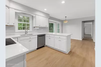 805 Potomac Avenue, Naperville, IL 60565 - Photo 11