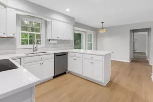 805 Potomac Ave, Naperville, IL 60565 - Photo 11