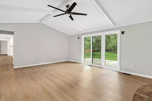 805 Potomac Ave, Naperville, IL 60565 - Photo 13