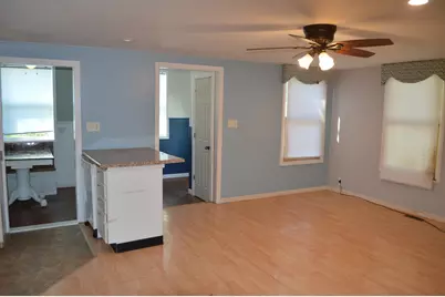 309 S Main Street, Walnut, IL 61376 - Photo 13