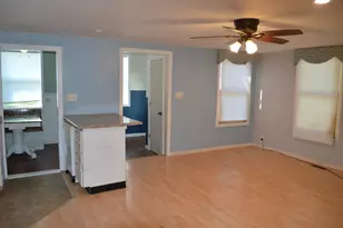 309 S Main St, Walnut, IL 61376 - Photo 13