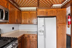 13346 Irving Ave, Blue Island, IL 60406 - Photo 7