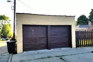 1125 E 93rd St, Chicago, IL 60619 - Photo 15