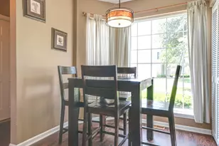 6797 Roanoake Ct, Gurnee, IL 60031 - Photo 11