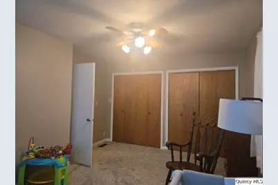 1541 Elm Street, Hamilton, IL 62341 - Photo 17