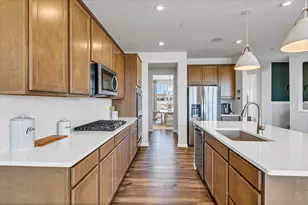 1257 Kessler Dr, Mundelein, IL 60060 - Photo 5