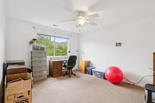 375 N Tower Dr, Hainesville, IL 60030 - Photo 15