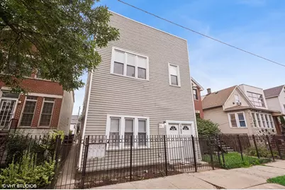 1702 N Campbell Avenue, Chicago, IL 60647 - Photo 1