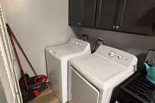 20124 Oak Ln, Lynwood, IL 60411 - Photo 9