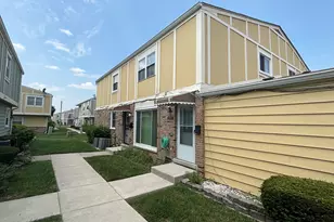 20124 Oak Ln, Lynwood, IL 60411 - Photo 3