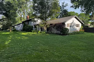 37 Sheffield Ln, Oak Brook, IL 60523 - Photo 3