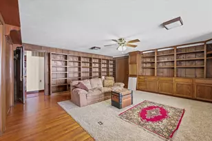 2761 County Rd 1700 N, Ogden, IL 61859 - Photo 21