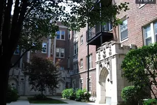 2315 E 70th Pl, Chicago, IL 60649 - Photo 11