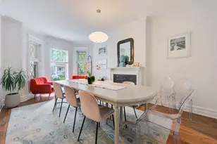 1924 W Newport Ave, Chicago, IL 60657 - Photo 7