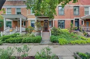 1924 W Newport Ave, Chicago, IL 60657 - Photo 33