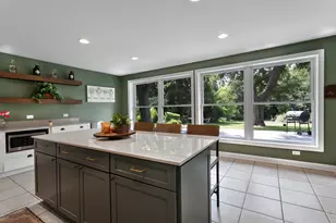 483 E Crystal Lake Ave, Crystal Lake, IL 60014 - Photo 9