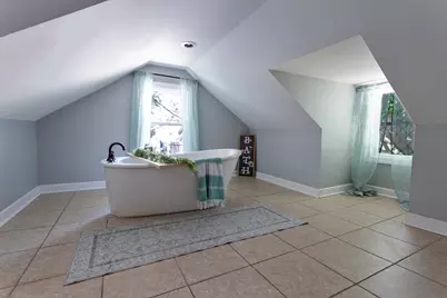 483 E Crystal Lake Avenue, Crystal Lake, IL 60014 - Photo 23