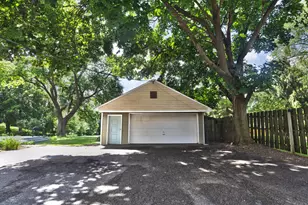 483 E Crystal Lake Ave, Crystal Lake, IL 60014 - Photo 25