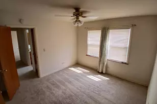 211 N Bothwell Dr, Palatine, IL 60067 - Photo 5