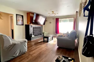 17750 Clyde Ave, Lansing, IL 60438 - Photo 3