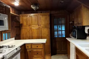 29W101 Morris Ct, Warrenville, IL 60555 - Photo 13