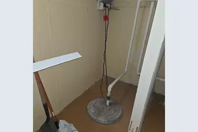 15603 Marshfield Avenue, Harvey, IL 60426 - Photo 21