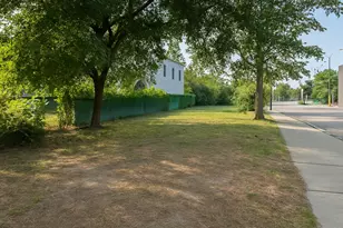 2801 W Jackson St, Chicago, IL 60612 - Photo 1