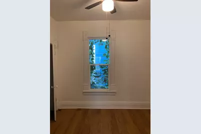 334 S Ottawa Street, Joliet, IL 60436 - Photo 7