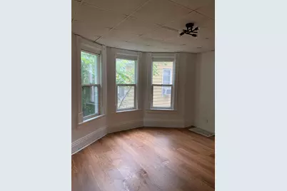 334 S Ottawa Street, Joliet, IL 60436 - Photo 5