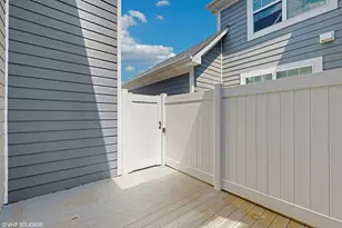 268 Hoffmann Dr, Buffalo Grove, IL 60089 - Photo 35